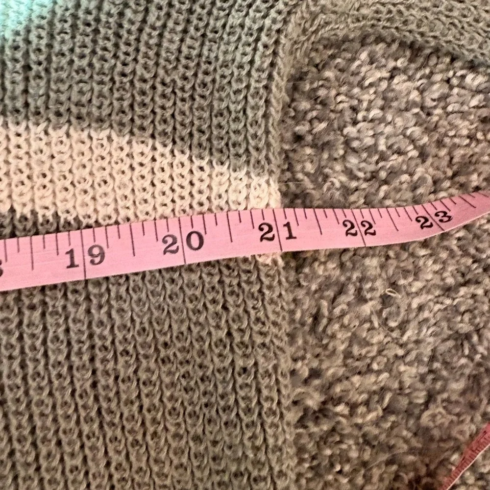 American Eagle Henley Sweater Womens XS/S Green Striped High Low‎ Coastal Boho